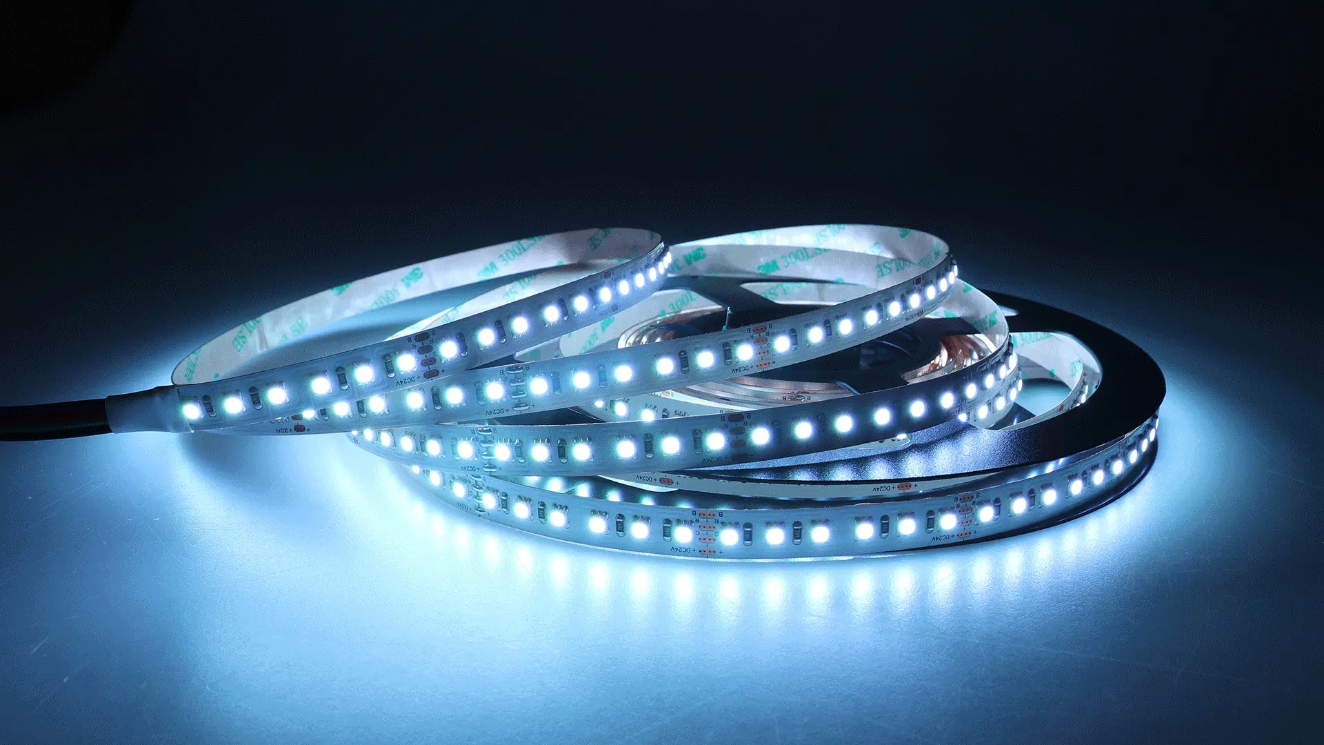 1726752030346792.gif RGB-led-strip.gif