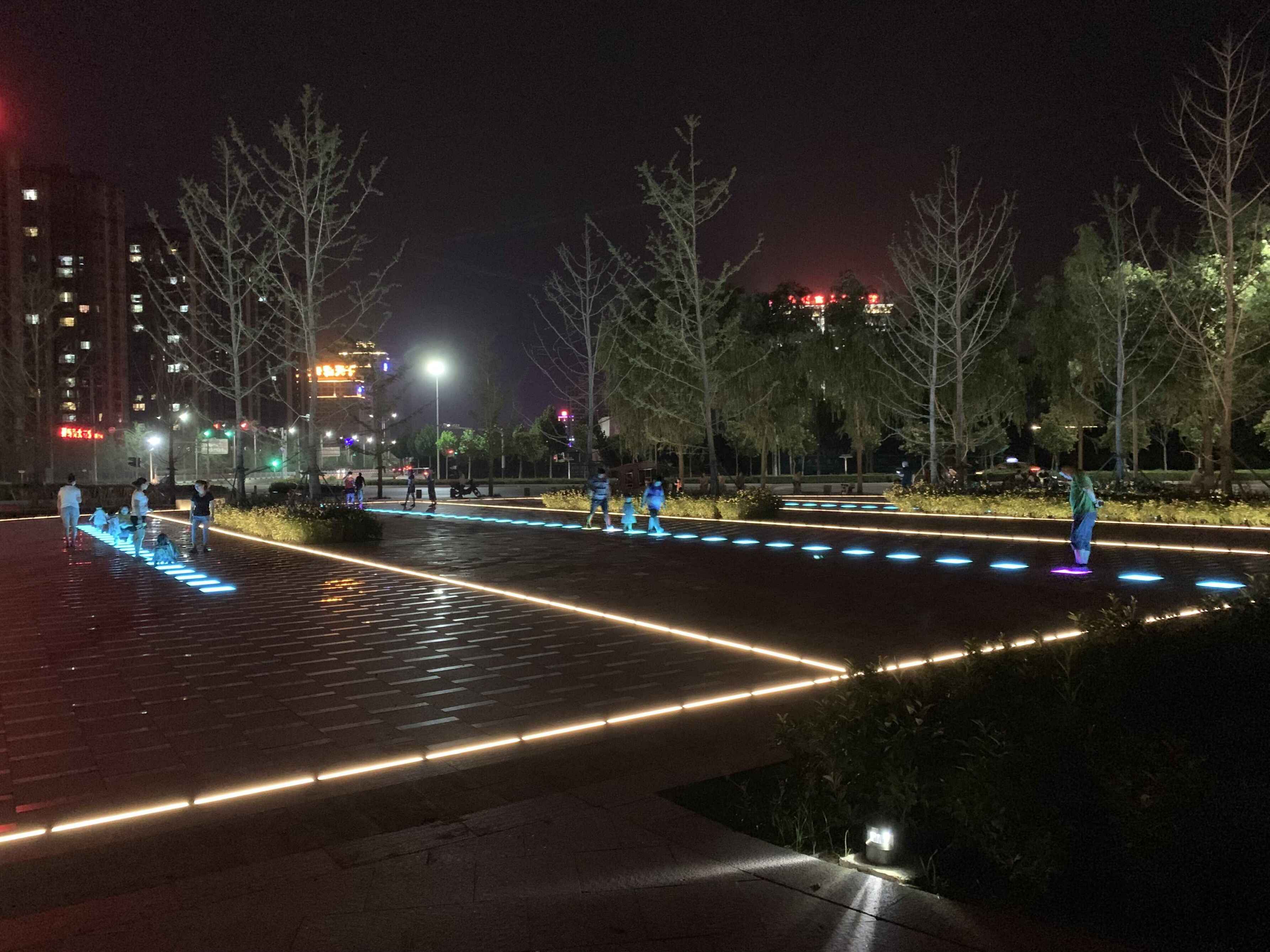 led线条灯.jpg led线条灯.jpg