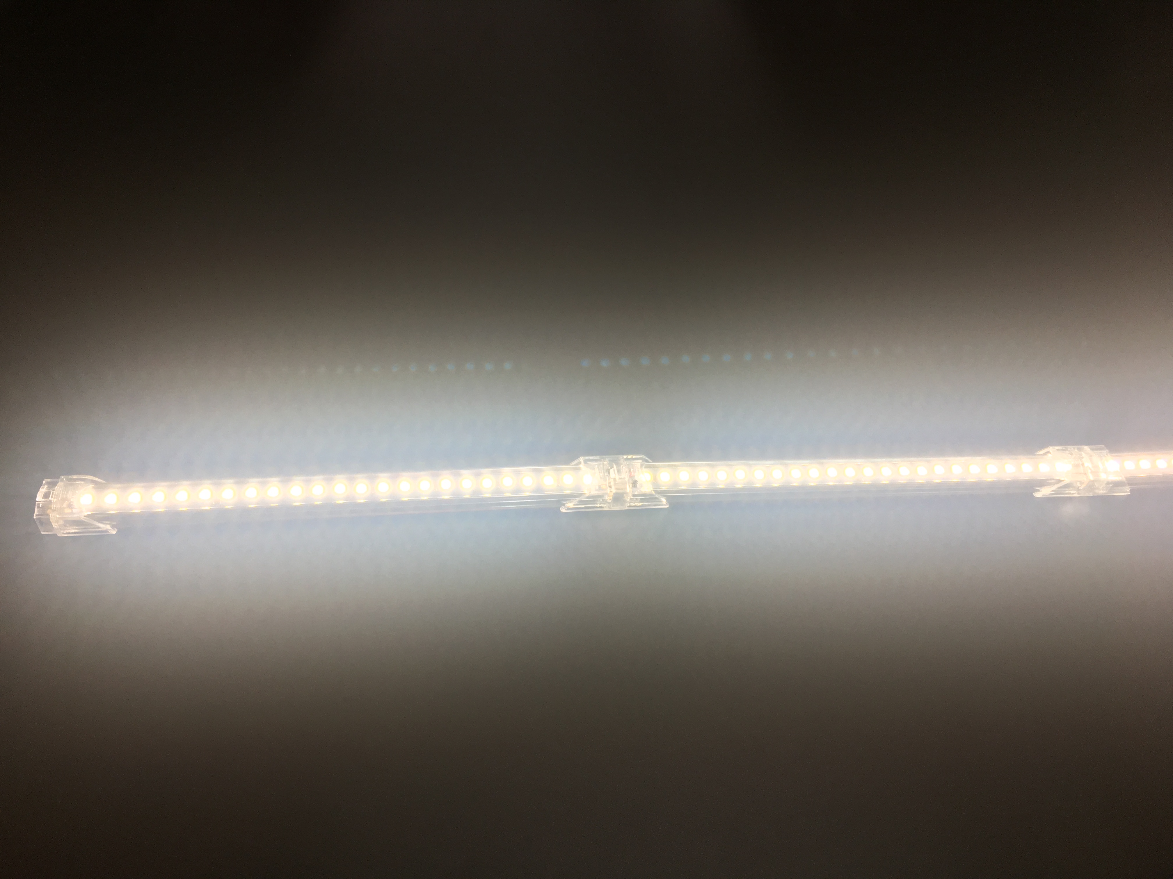 硬灯条.jpg 硬灯条.jpg